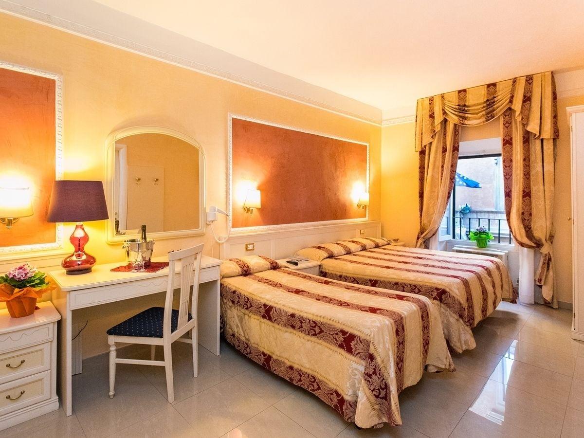 Hotel Erdarelli Roma Exterior foto