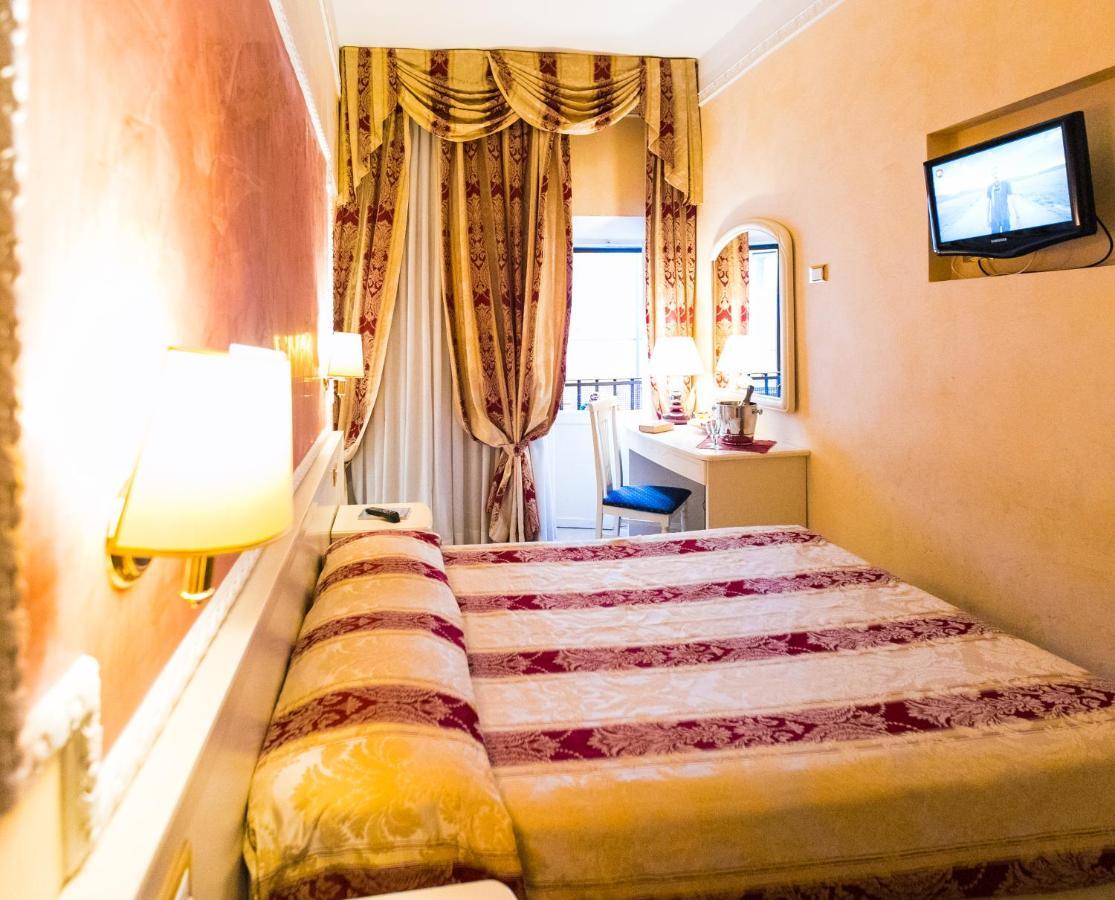 Hotel Erdarelli Roma Habitación foto